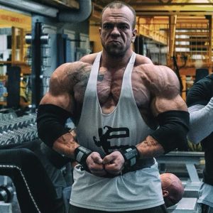 Maximum Muscle treeni- ja ravinto-ohjelma,16 viikkoa, 4 jakoinen ohjelma